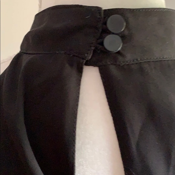 Leith Ruffle Front Jumpsuit-Black - Picture 5 of 8